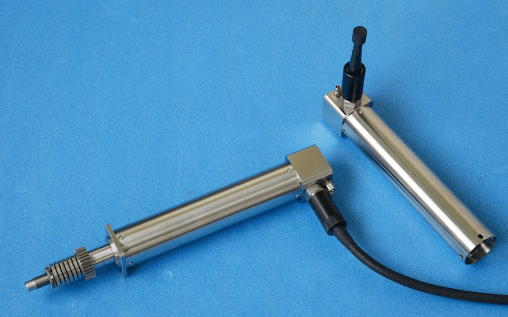 海中環境下耐圧ギヤード制御サーボモーター（圧力コンペンセータモデル）